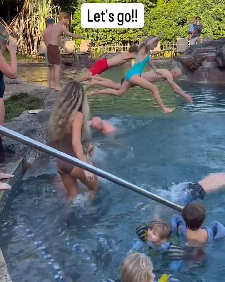 Instagram.com/vintagevsvogue